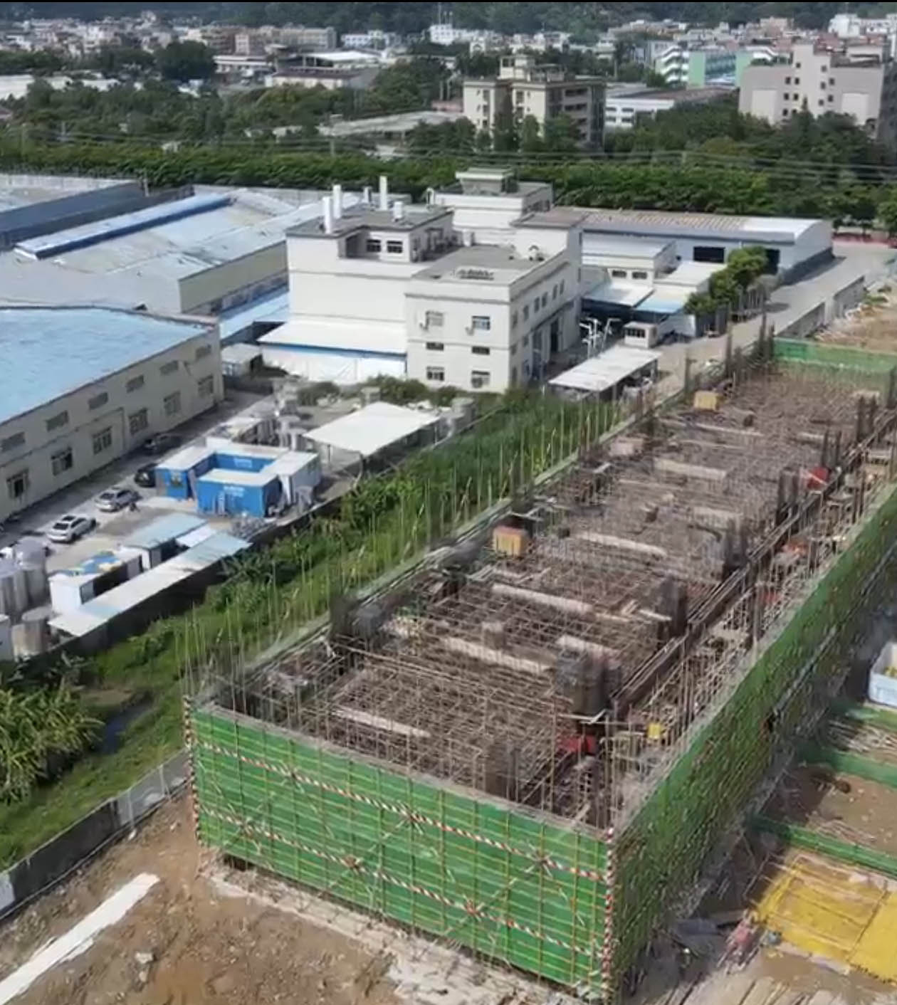 16.99 meters high + 600 tons of load bearing! Wanda Machinery Hydraulic Press Factory subverts your imagination of industrial manufacturing
