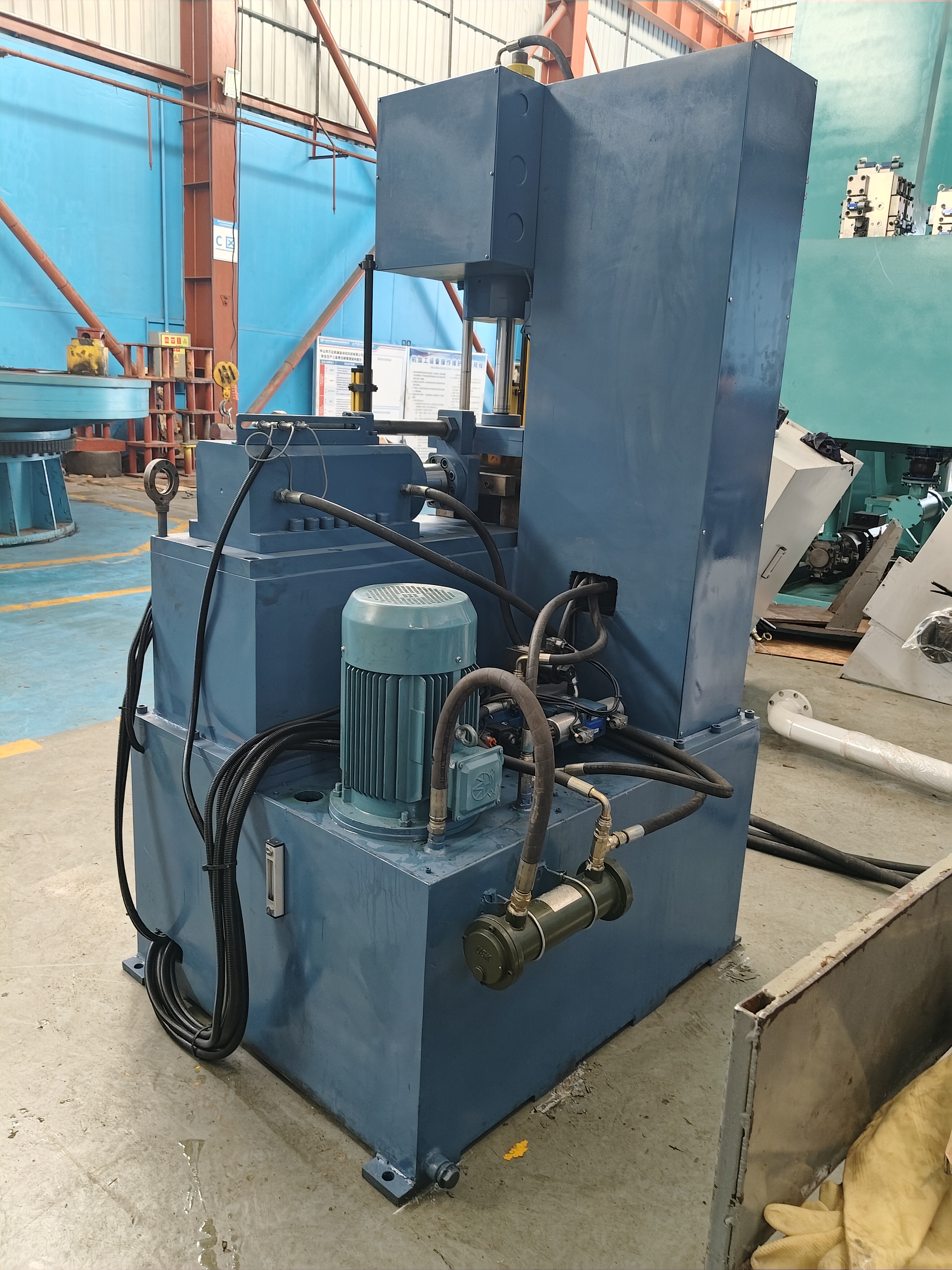 YSK-30C (IGBT copper-based radiator column cutting machine)