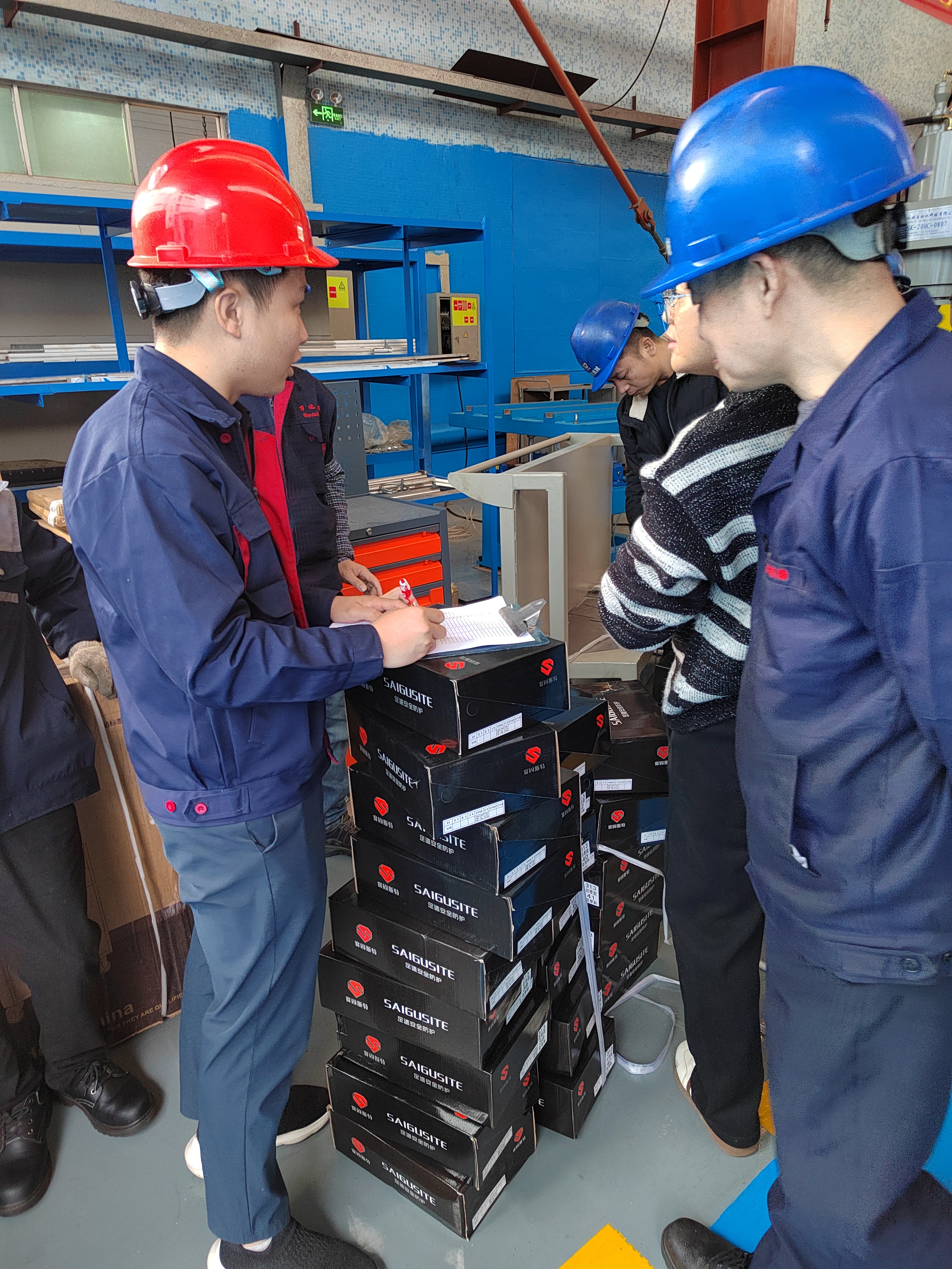 b518d1419347c97b1680856e642fff4