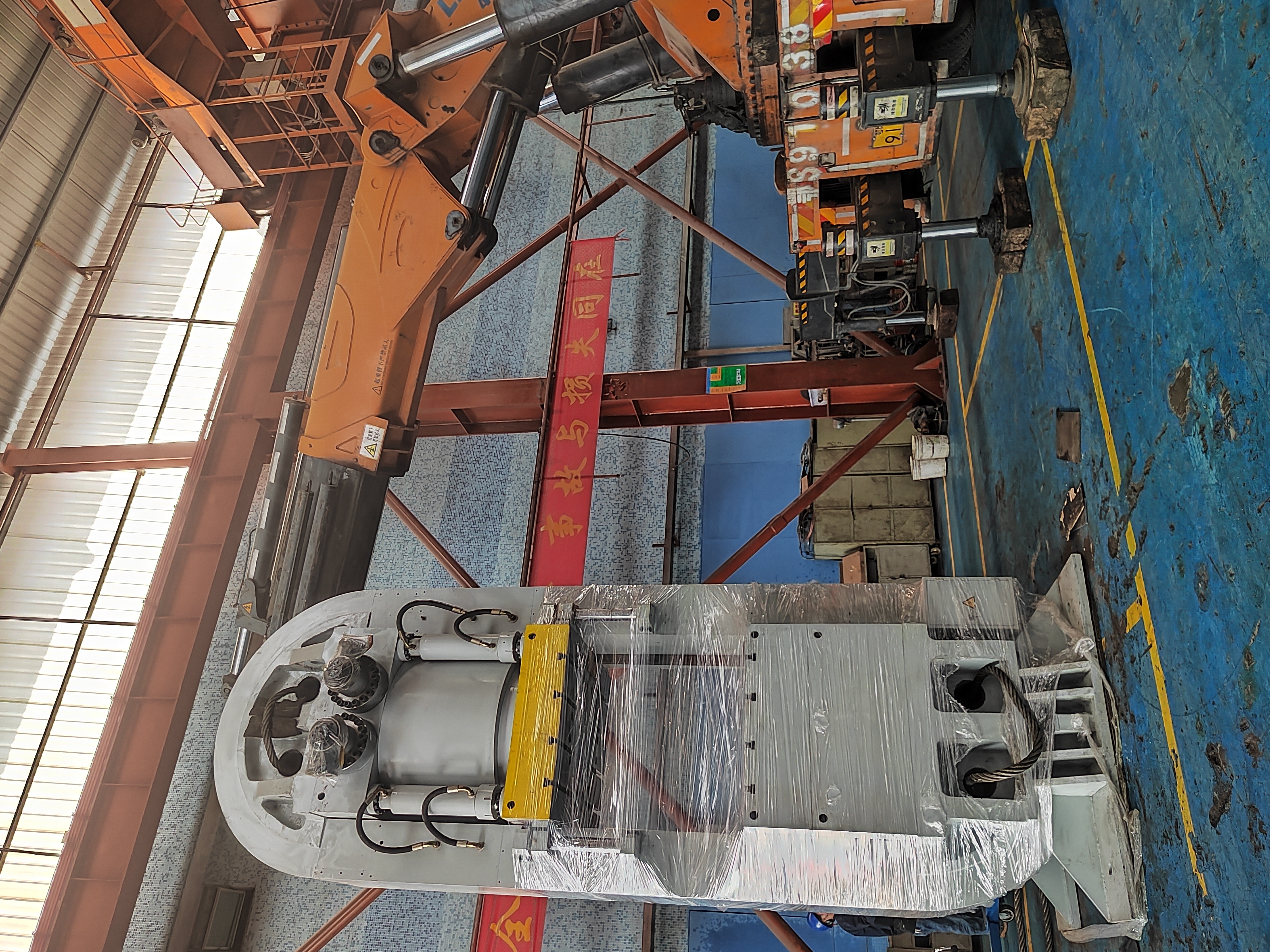 Produced by Zhongshan Wanda Machinery Honor-5000 tons large ultra-high pressure wire winding hydraulic machine launched