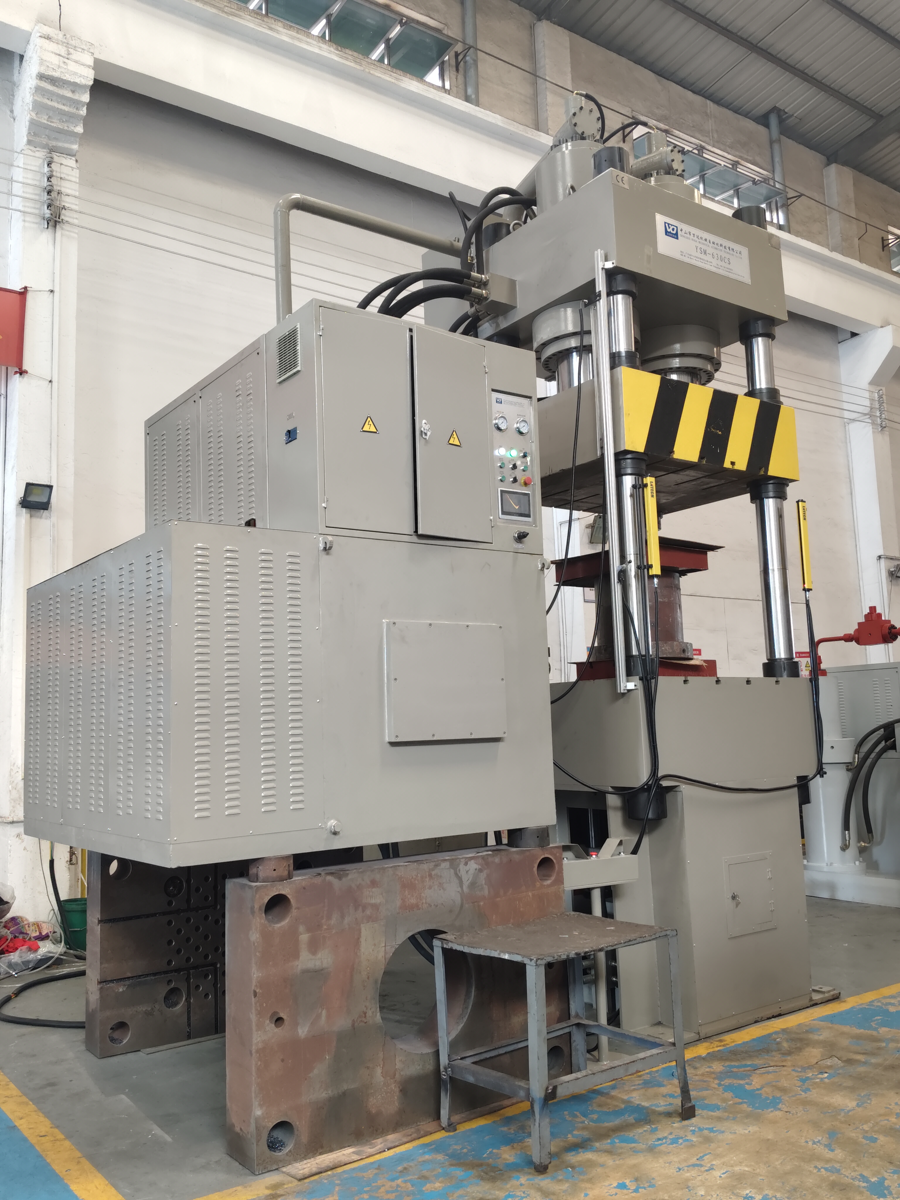 YSM-630CS servo precision CNC cold forging hydraulic press