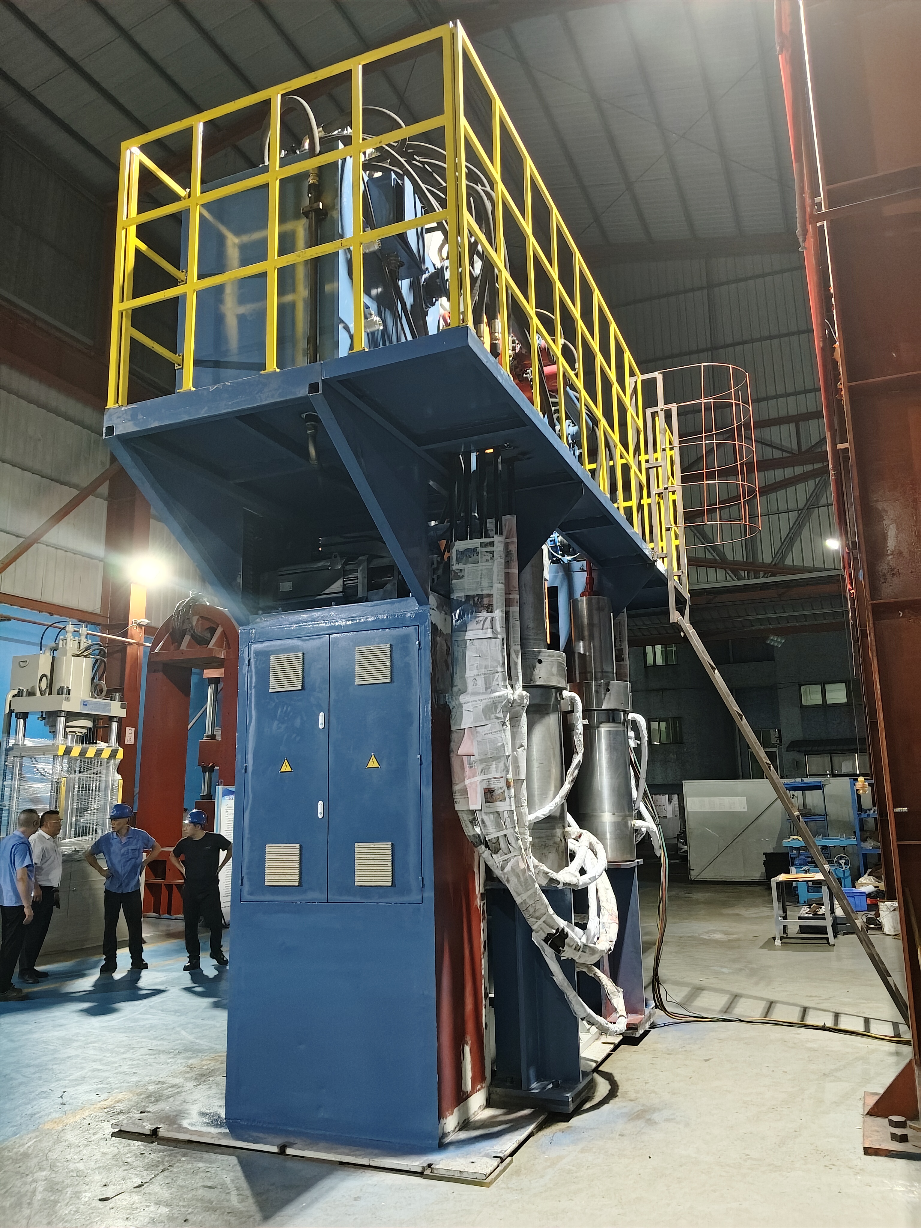 WDR-5000CS large ultra-high pressure wire winding hydraulic press (2)