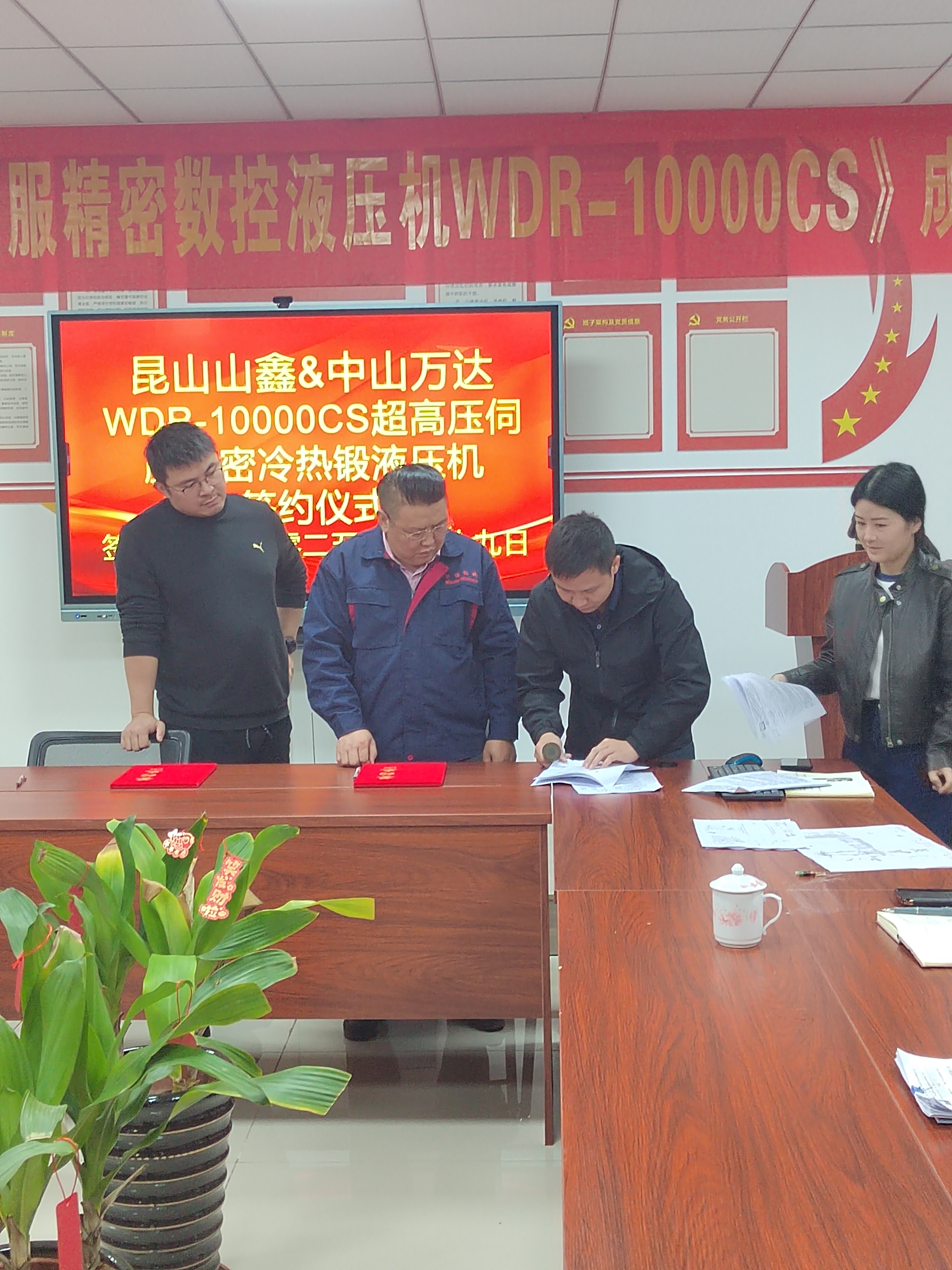 aec987fe6b6f950380fd48defc1fb2f