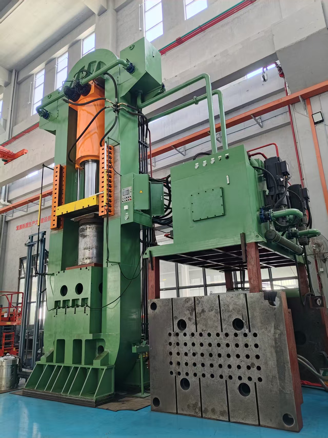 WDR-2000CS ultra-high pressure servo precision CNC hydraulic press