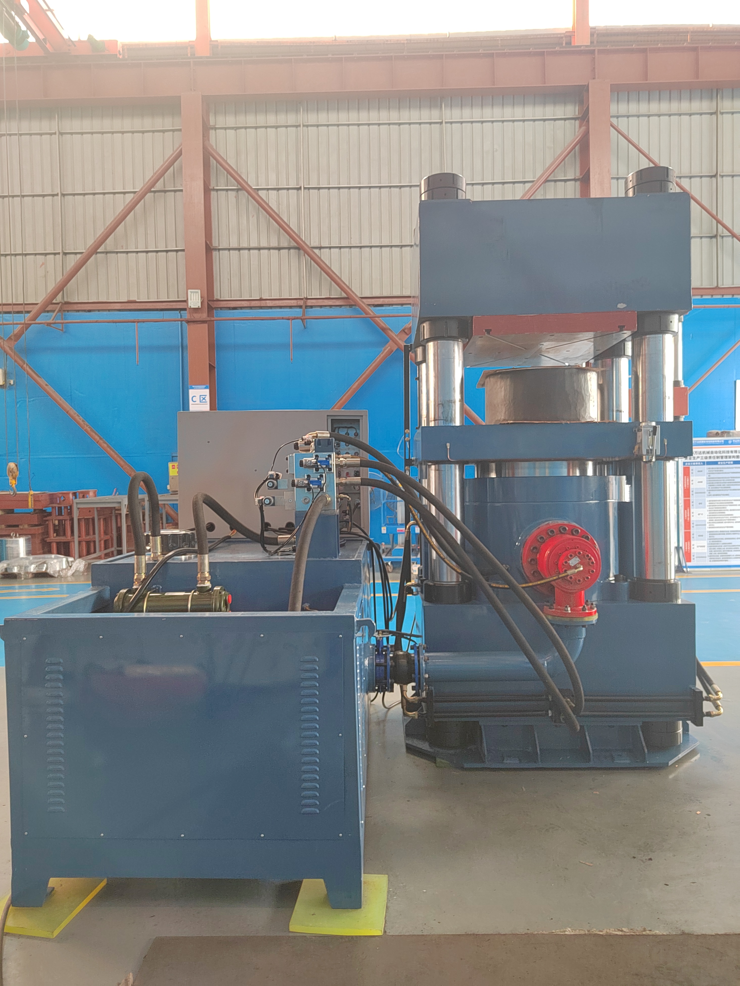YSK-1000A four-column hydraulic press
